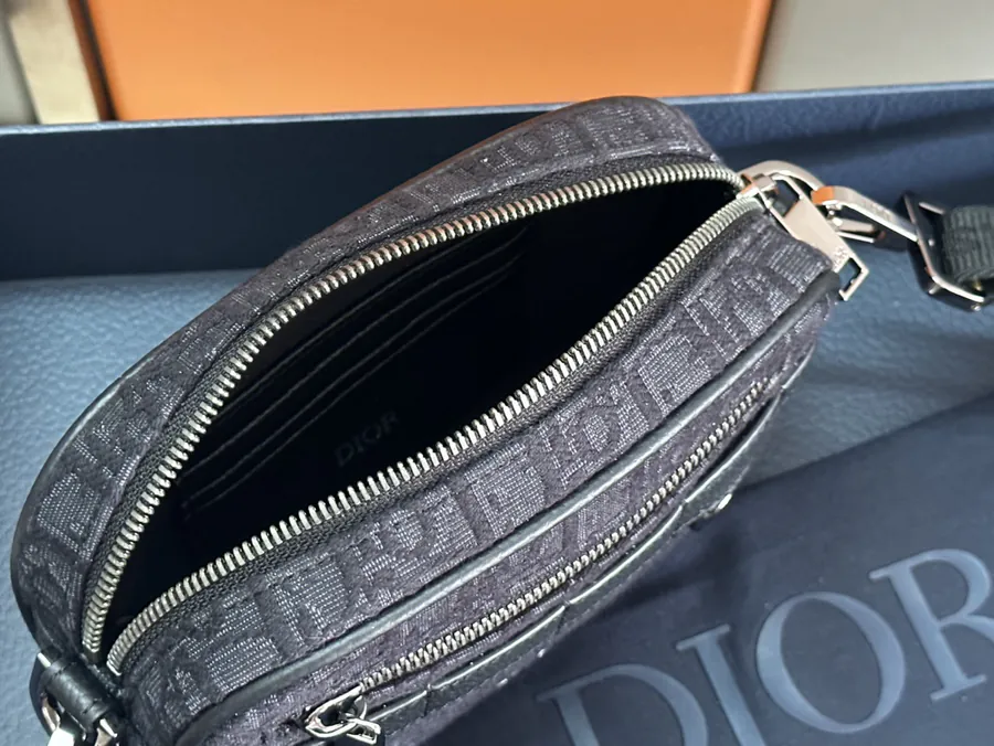 Safari Messenger Bag Mini Size, Cistian Strap, Oblique Print