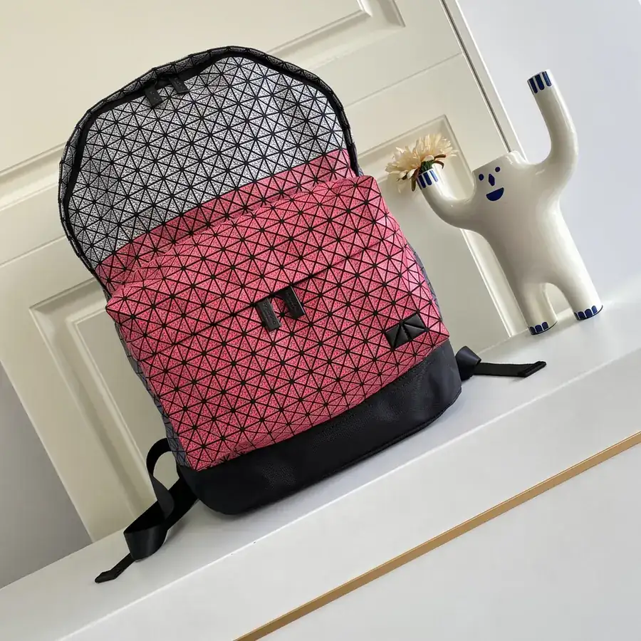 ISSEY MIYAKE BAOBAO Large Tote