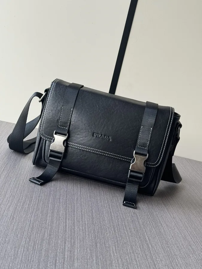 Prada Premium Bucket Bag 2024 Latest Trendy Design