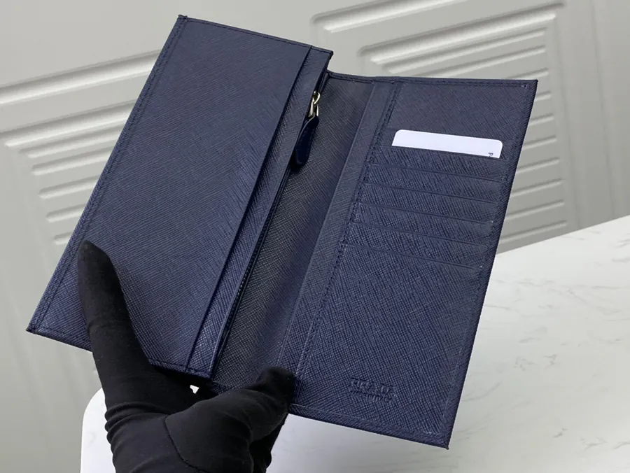 Classic Suit Wallet in Blue ZP Design, Italian Grained Calfskin