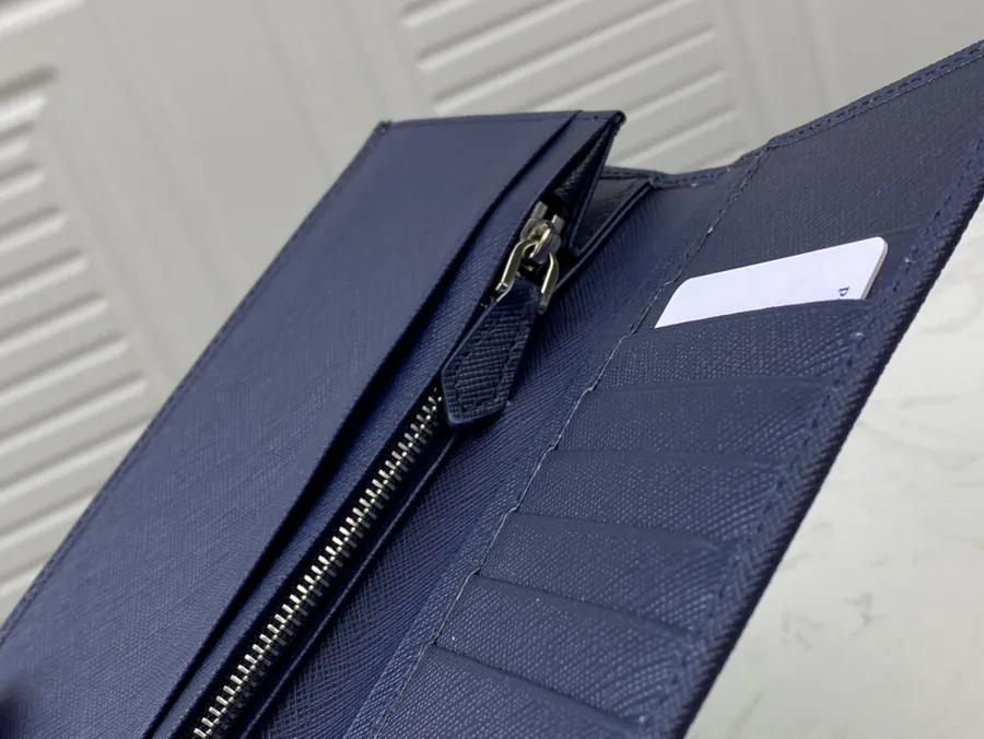 Classic Suit Wallet in Blue ZP Design, Italian Grained Calfskin