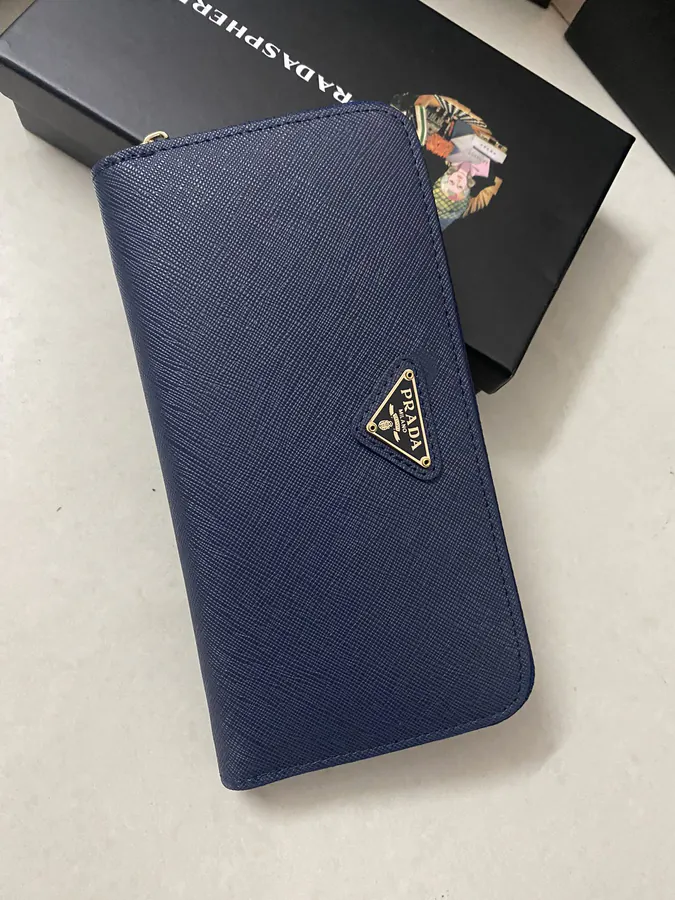 Classic Single Zip Wallet in Blue ZP Development, Italian Cross Grain Calfskin