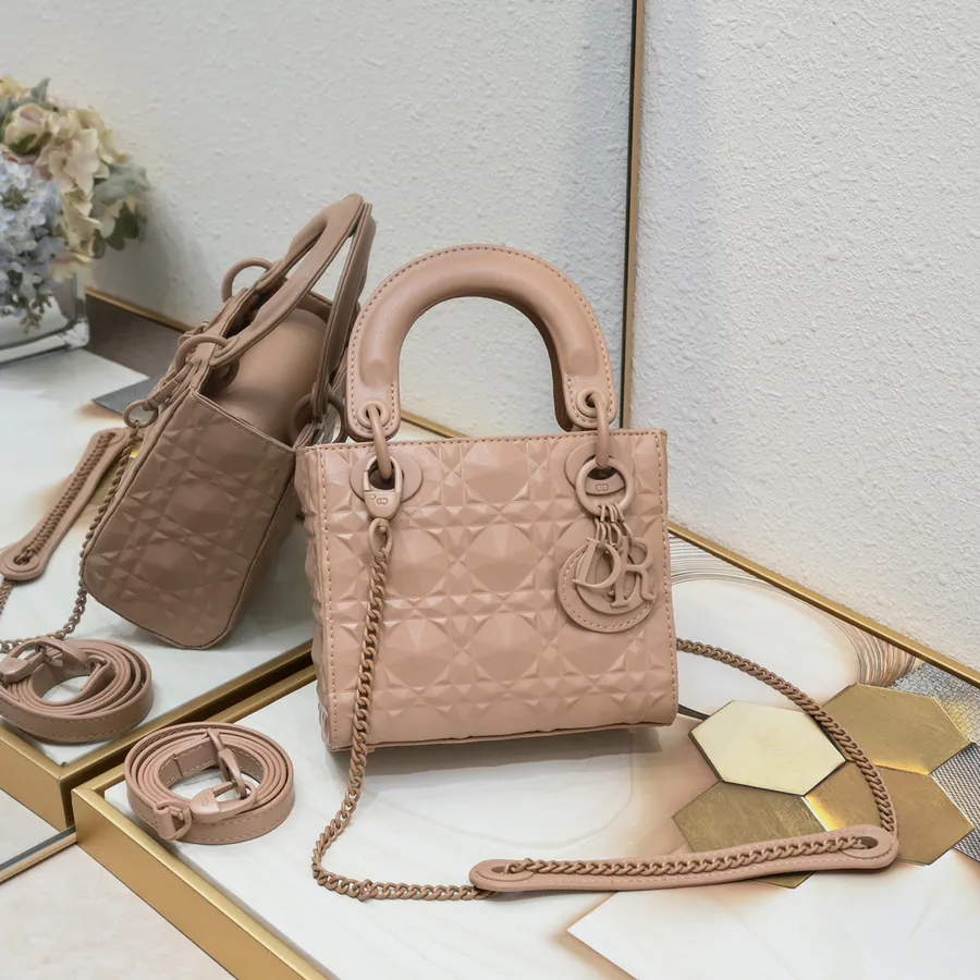 Lady Dior Mini 17cm