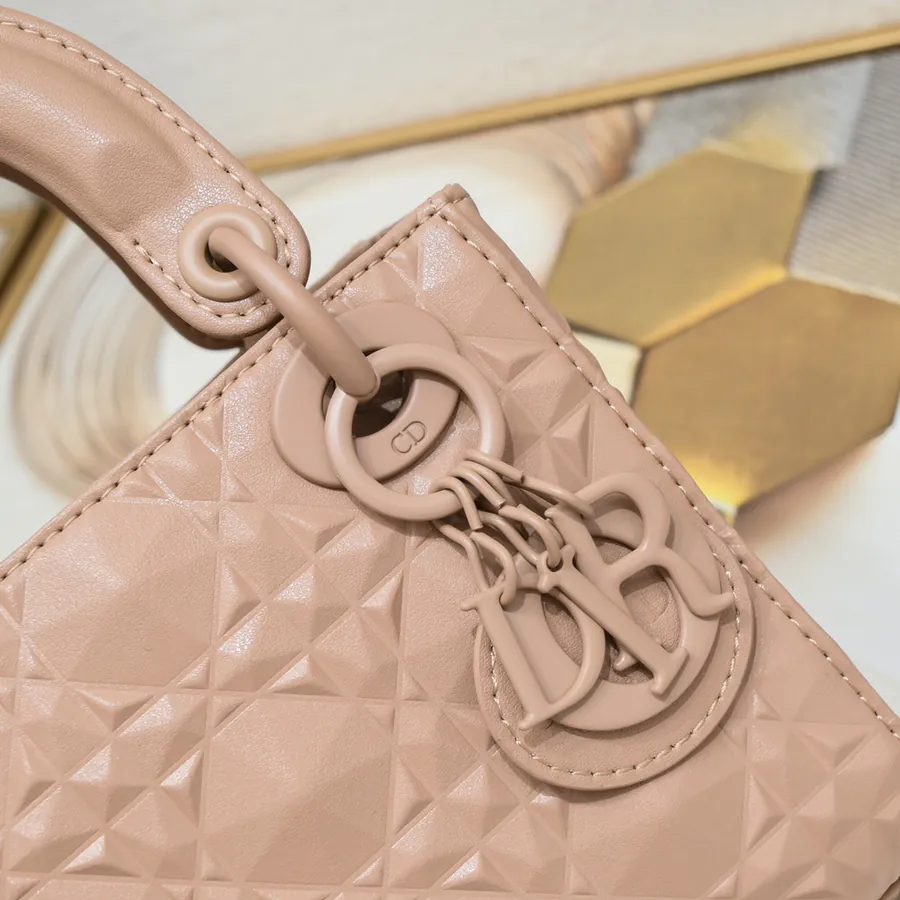 Lady Dior Mini 17cm