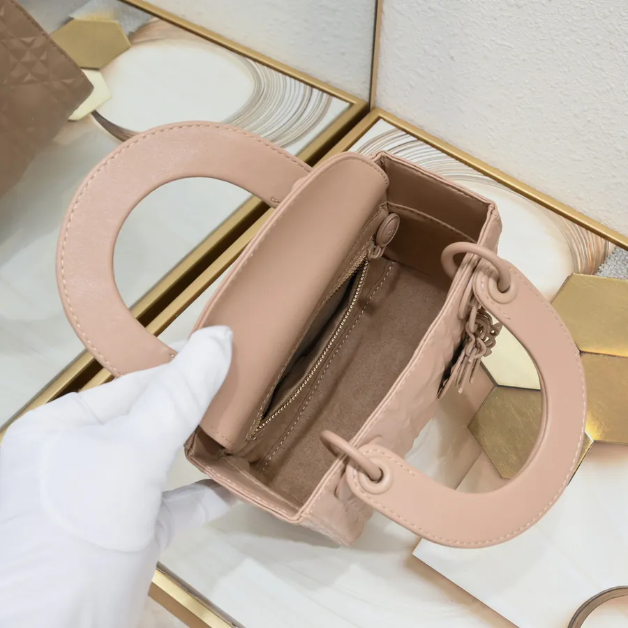 Lady Dior Mini 17cm