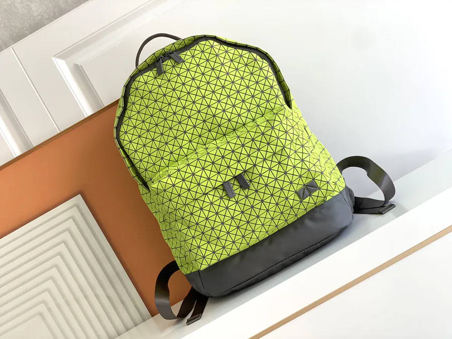 ISSEY MIYAKE Bao Bao