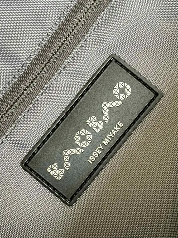 ISSEY MIYAKE Bao Bao