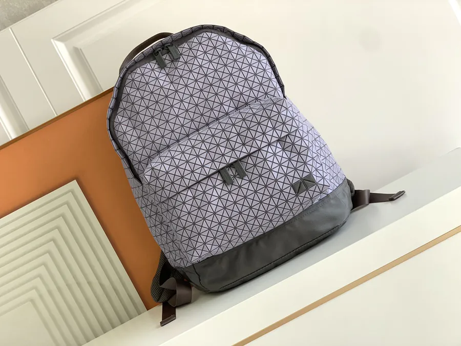 ISSEY MIYAKE Bao Bao