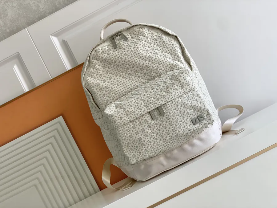 ISSEY MIYAKE Bao Bao