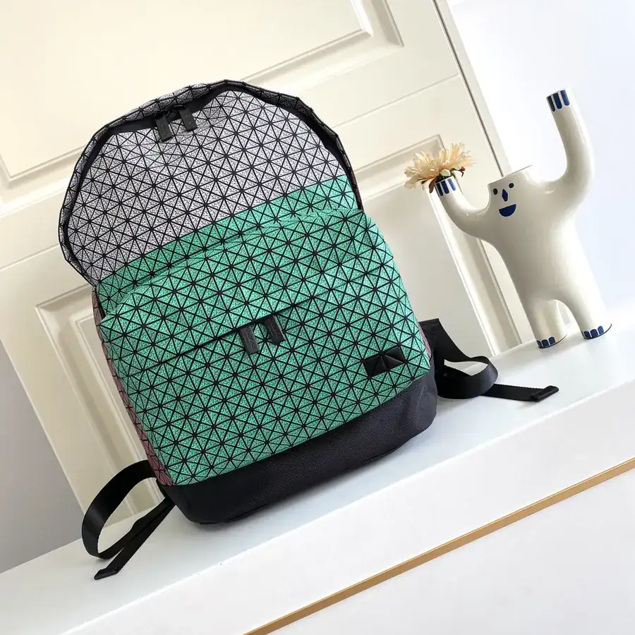 ISSEY MIYAKE BAOBAO Large Tote