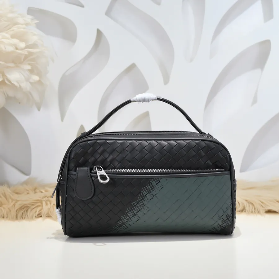 BV Latest Men's Handbag Premium Leather, Elegant Design