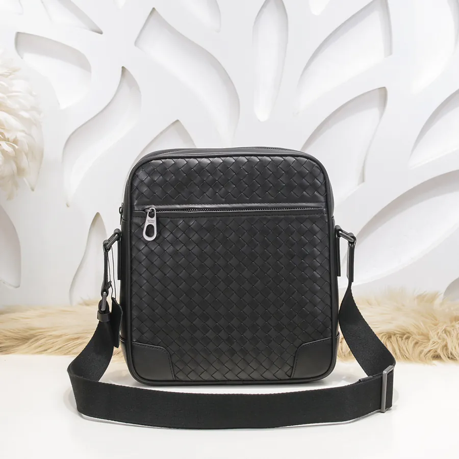 BV Latest Men's Crossbody Bag Premium Quality