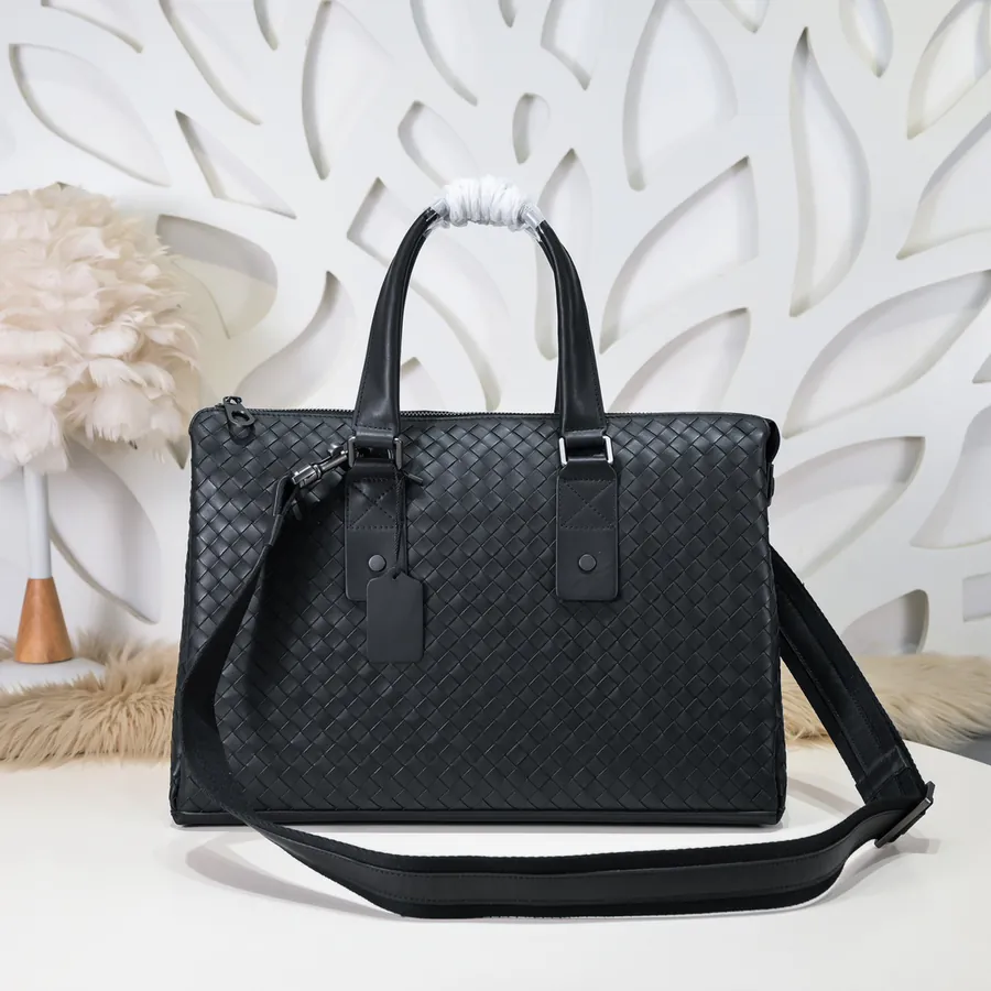 BV Latest Men's Briefcase Premium Leather, Elegant Design