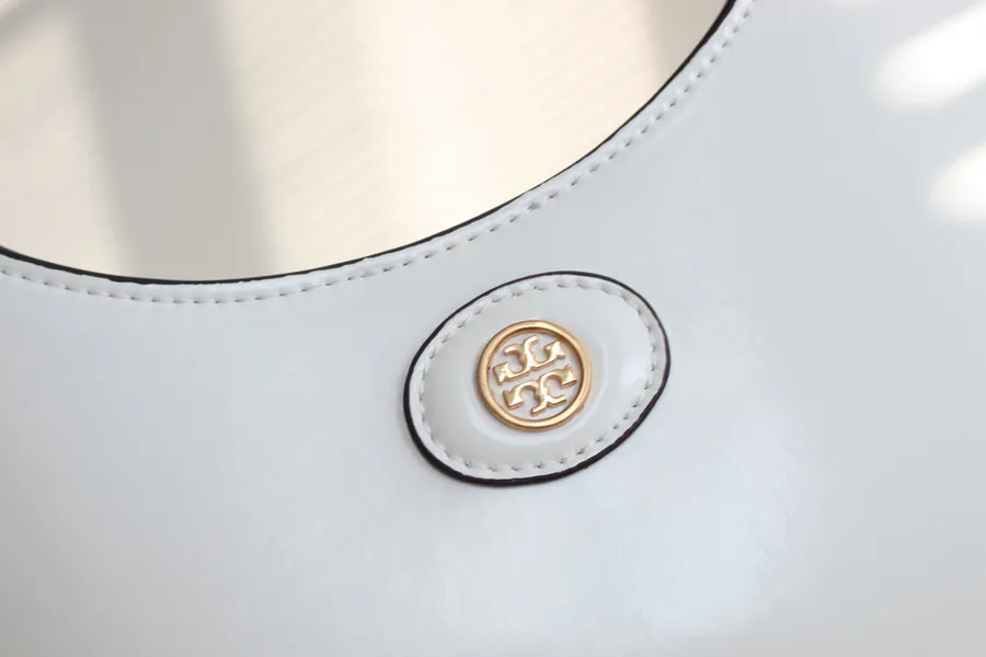 Tory Burch New Crescent Tote Robinson Series