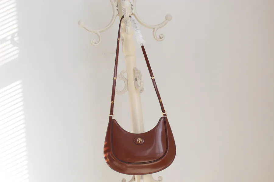 Tory Burch New Crescent Tote Robinson Series