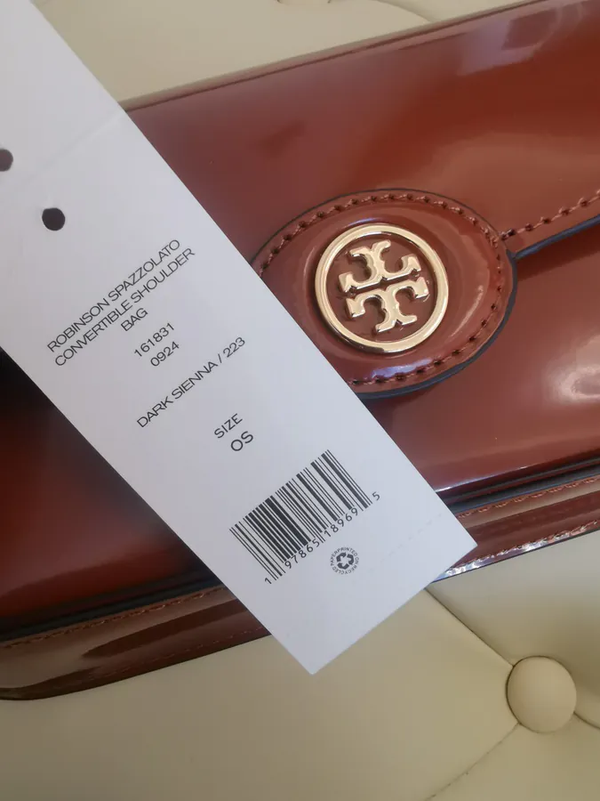 Tory Burch Robinson Bucket Bag Classic Vintage Style