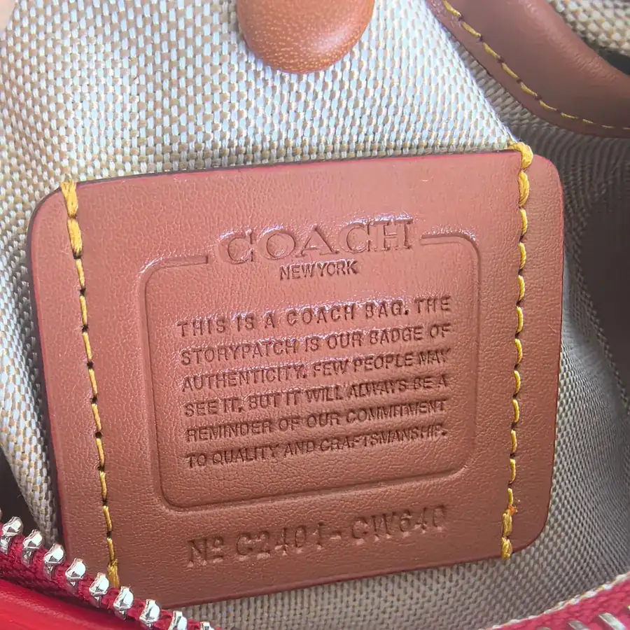 COACH JULIET 25 Shoulder Bag Simple and Sophisticated