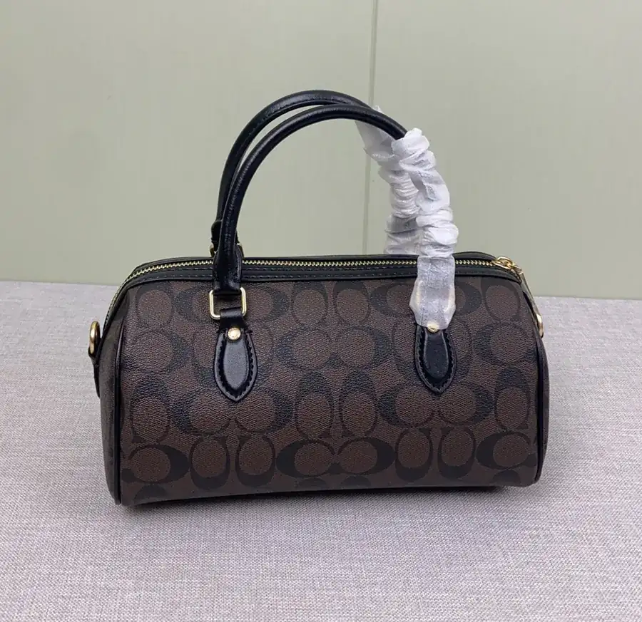 Coach Boston Bag Medium Size