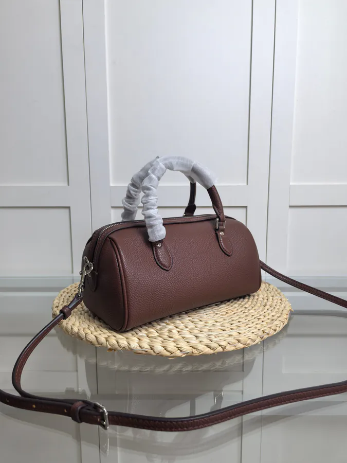 Coach Boston CV964 Medium Stylish Commute Bag