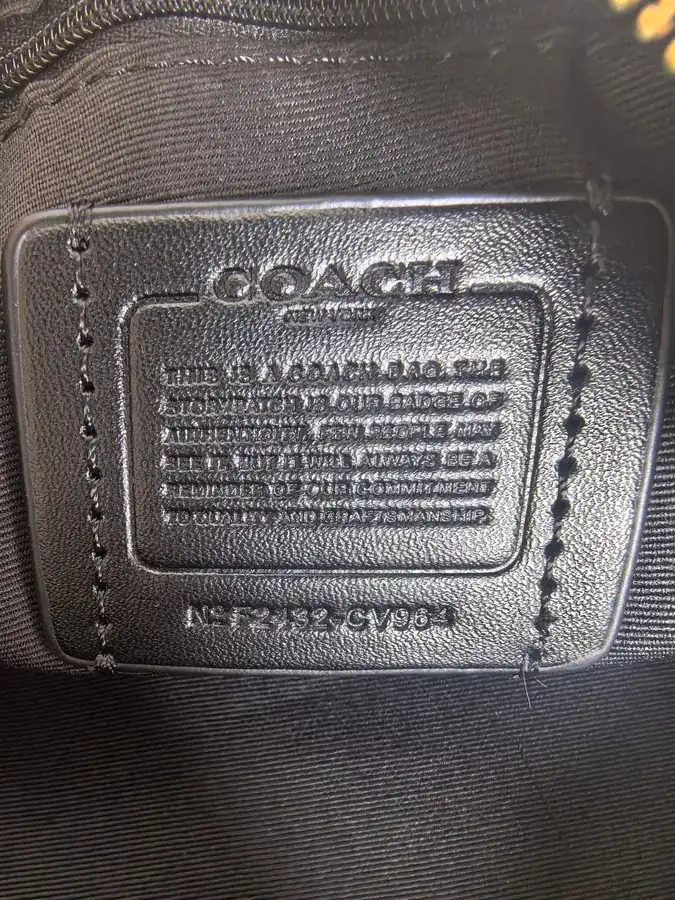 Coach Boston CV964 Medium Stylish Commute Bag