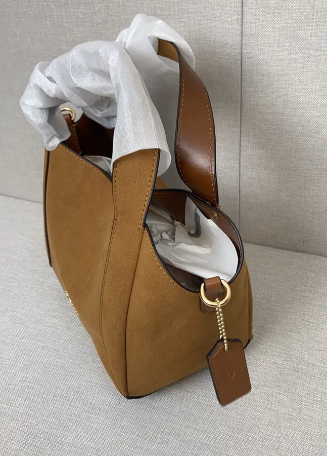 Hadley 21 Bucket Bag in Flip Finish Calfskin