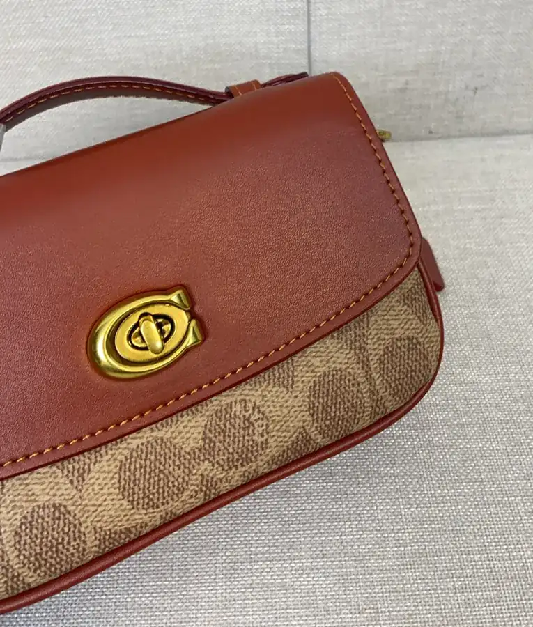 Coach New Classic Postman Bag in Grained Calfskin
