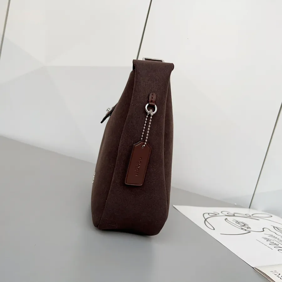 Hadley Hobo Bag 220 Model, CW004