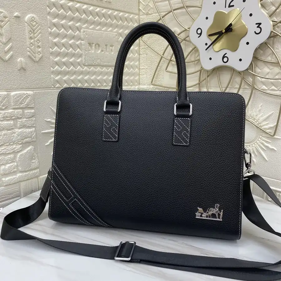 Hermès Carabanolizontal Premium Handcrafted Leather Bag