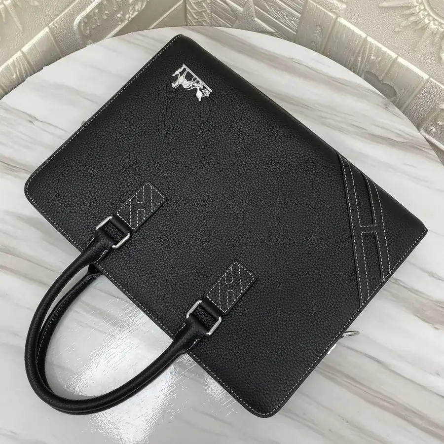 Hermès Carabanolizontal Premium Handcrafted Leather Bag