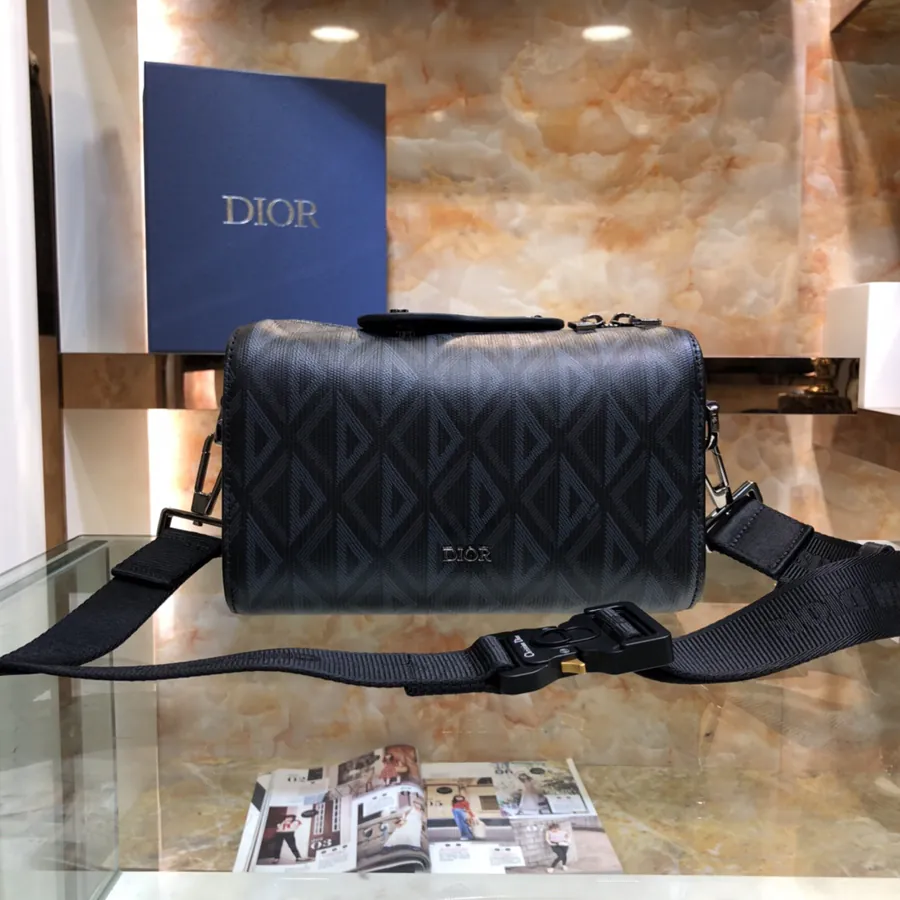 Lingot Messenger Bag Black Diamond Pattern Canvas with Smooth Leather Details