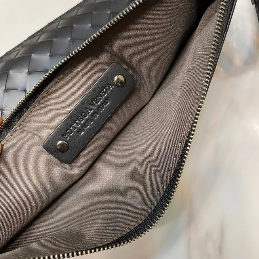 BV Original Quality Grained Calfskin Bucket Bag