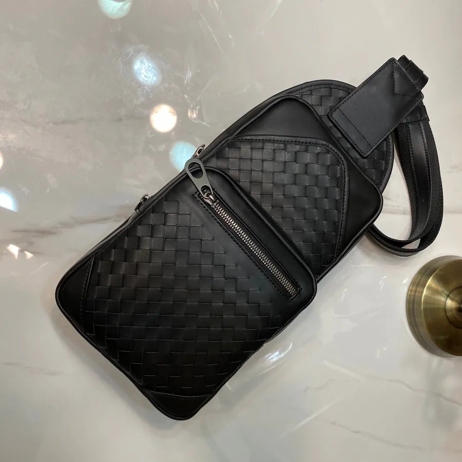 440BV Men's Chest Bag Original Quality