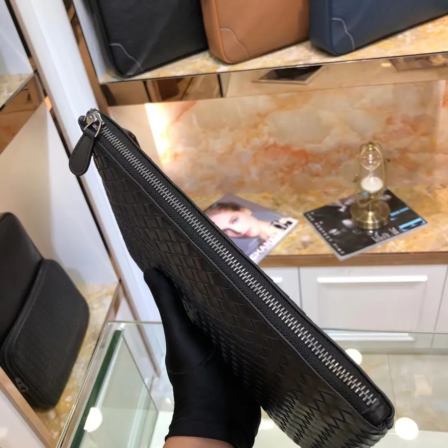 Men's Handbag BV Latest Design, Premium Leather, Elegant Style