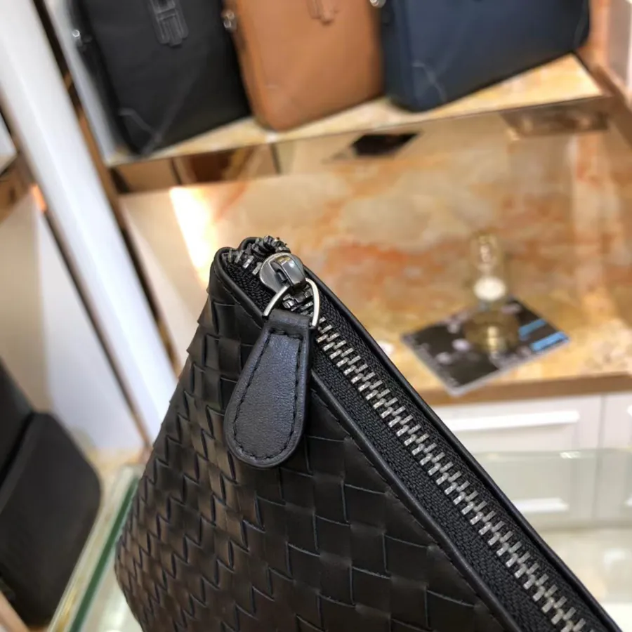 Men's Handbag BV Latest Design, Premium Leather, Elegant Style