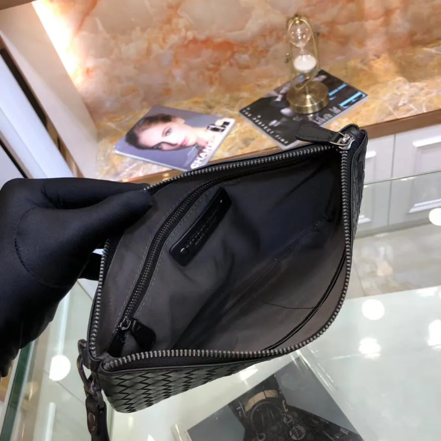 Men's Handbag BV Latest Design, Premium Leather, Elegant Style