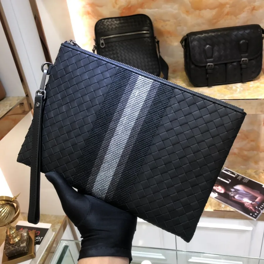 Italian Luxury Brand Cabat Handcrafted Leather Design