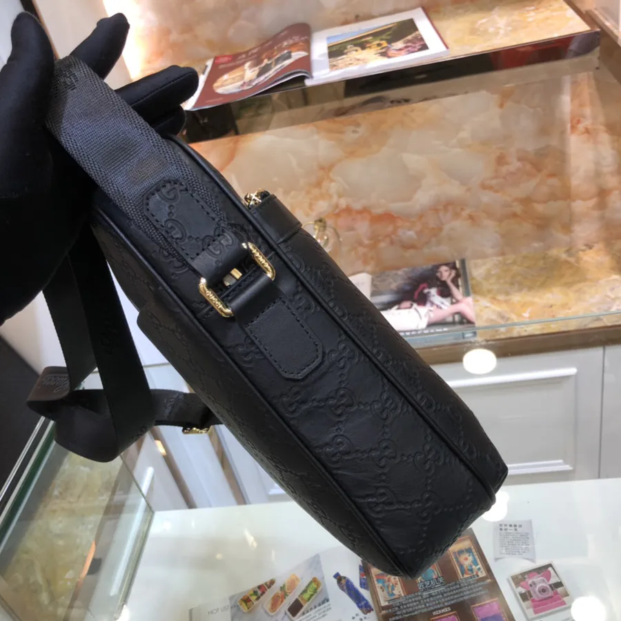G Brand Bucket Bag with Premium Leather and Elegant Hardware