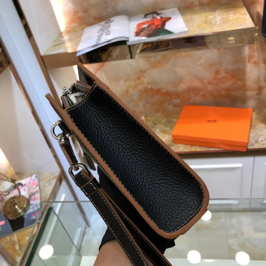 A260 H Home Latest Handbag