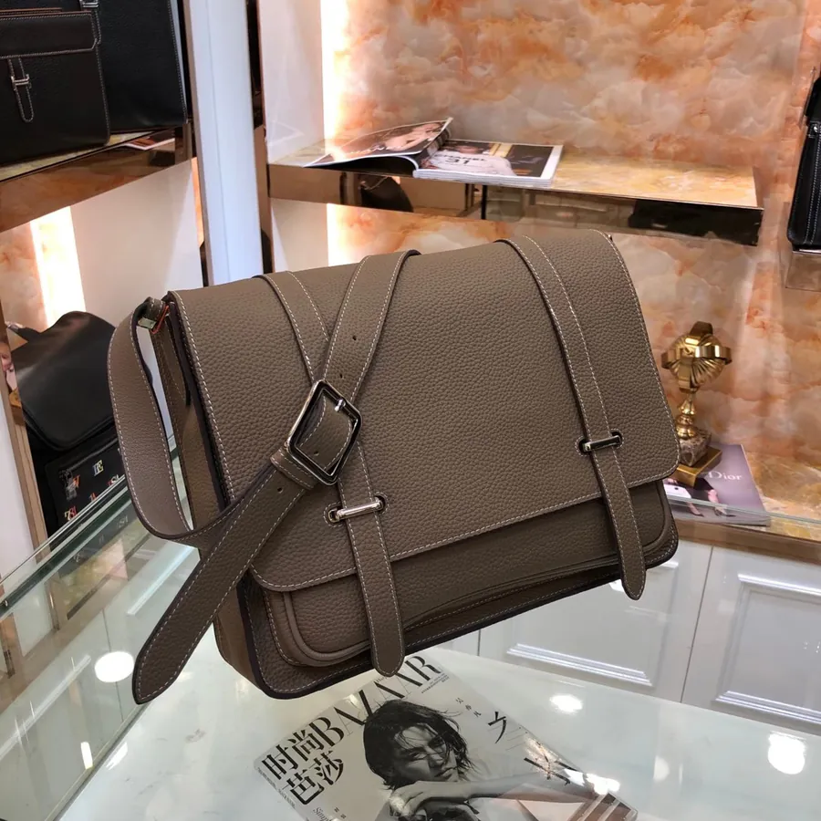 H Family Latest Men's Shoulder Bag with Crossbody Design