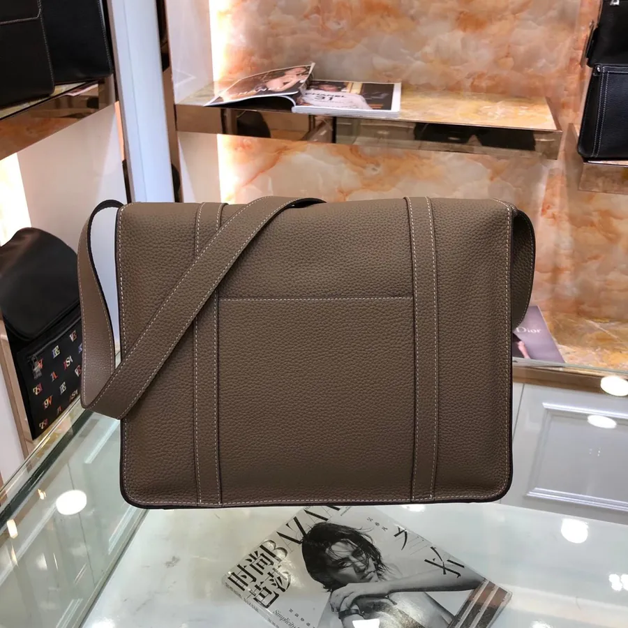 H Family Latest Men's Shoulder Bag with Crossbody Design