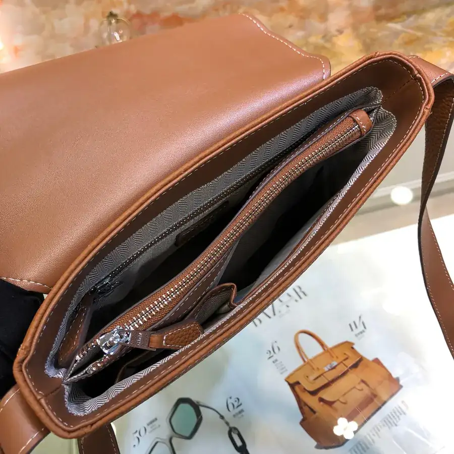 Hermès New Mens Crossbody Bag