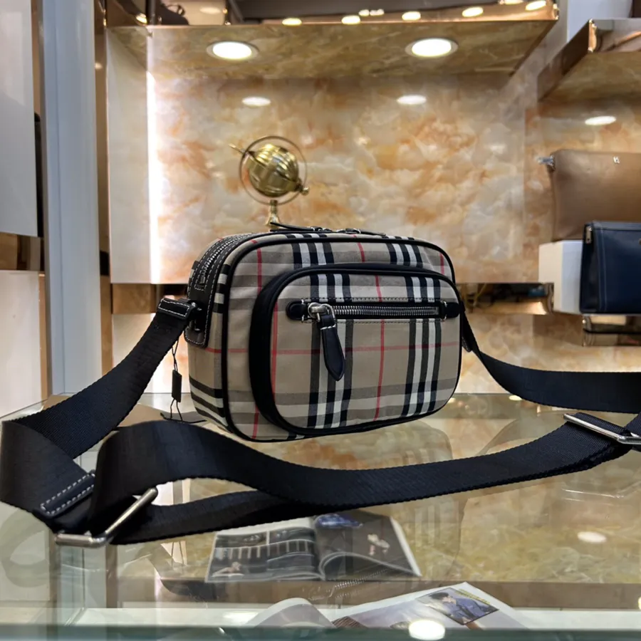 New Camera Bag for Men and Women