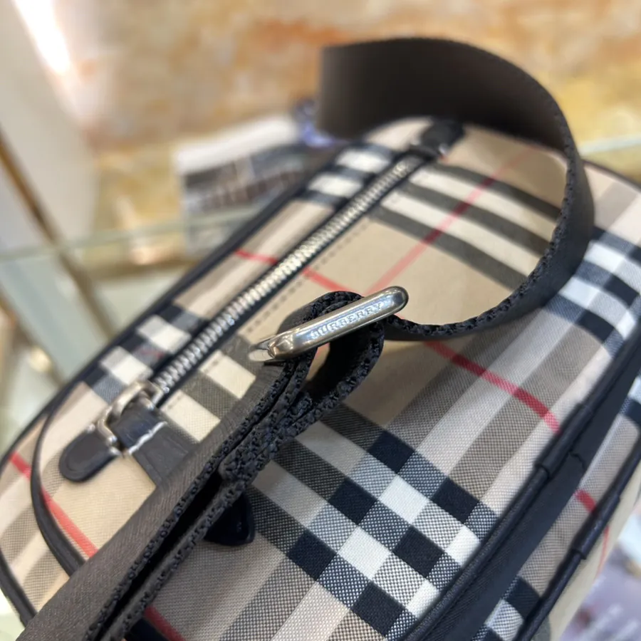 New Camera Bag for Men and Women