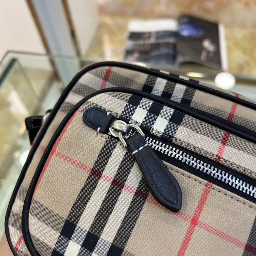 New Camera Bag for Men and Women