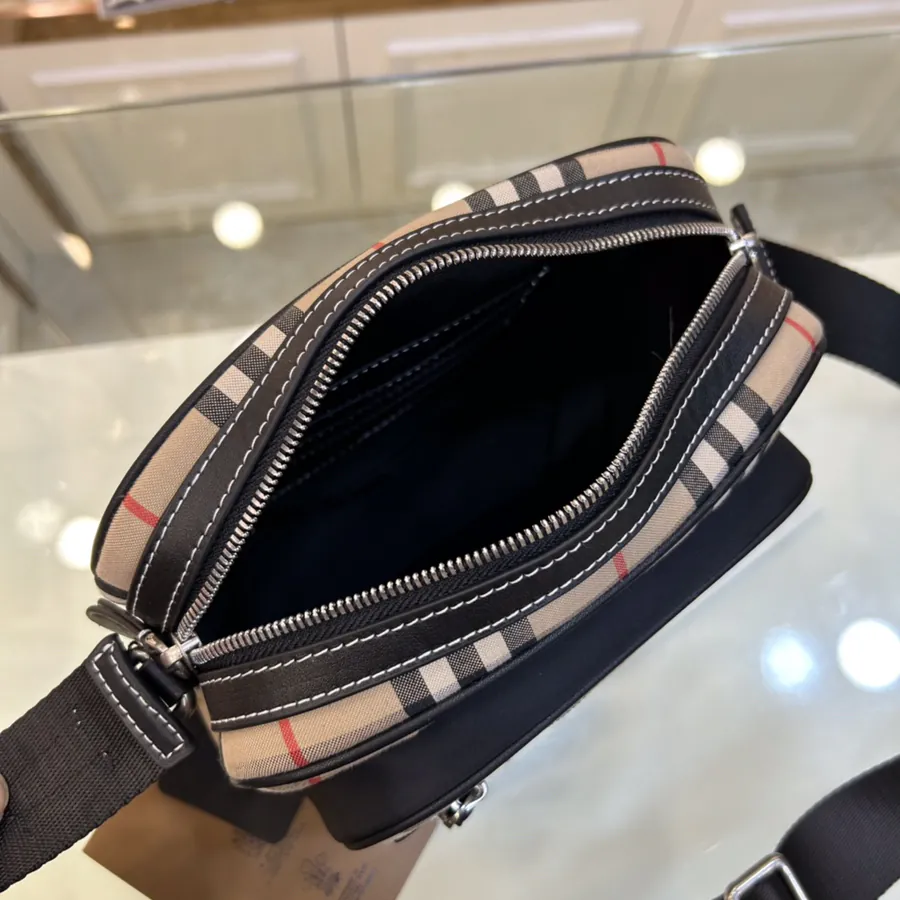 New Camera Bag for Men and Women