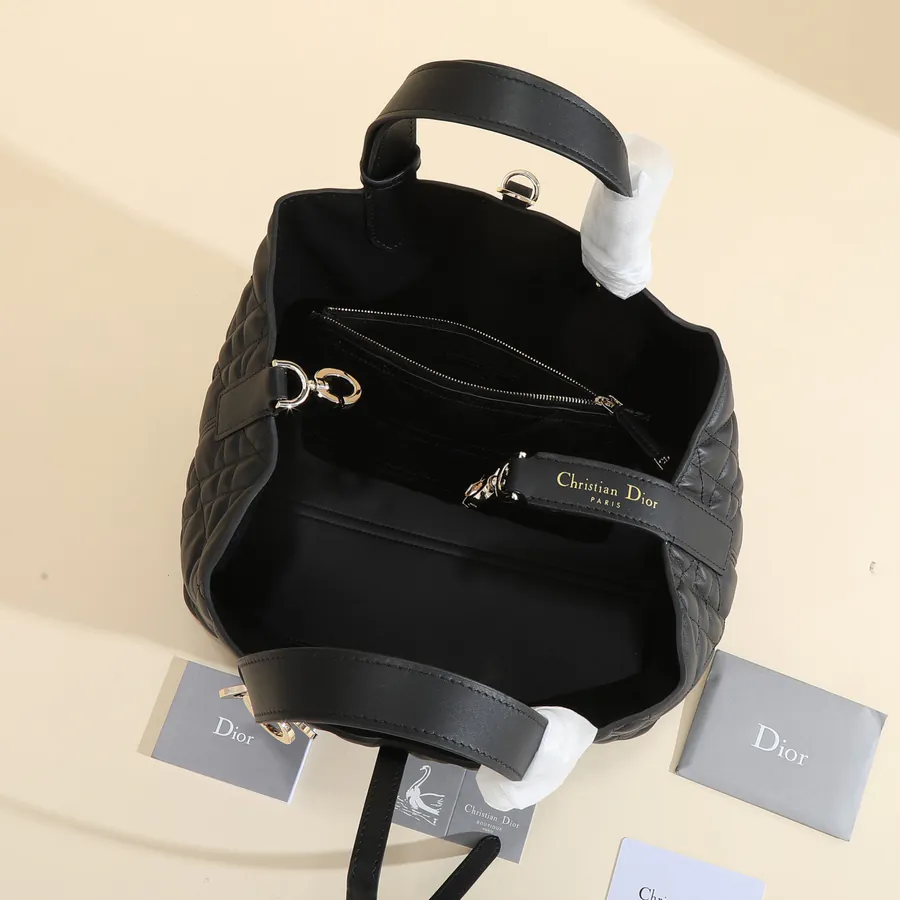 Toujours Handbag in Black Calfskin Medium Size