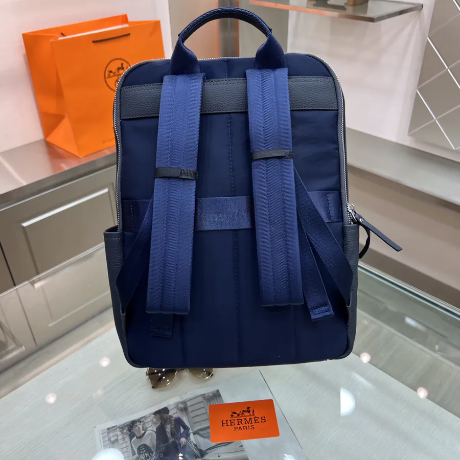 Hermes 男士双肩包系列 立体剪裁完美版型