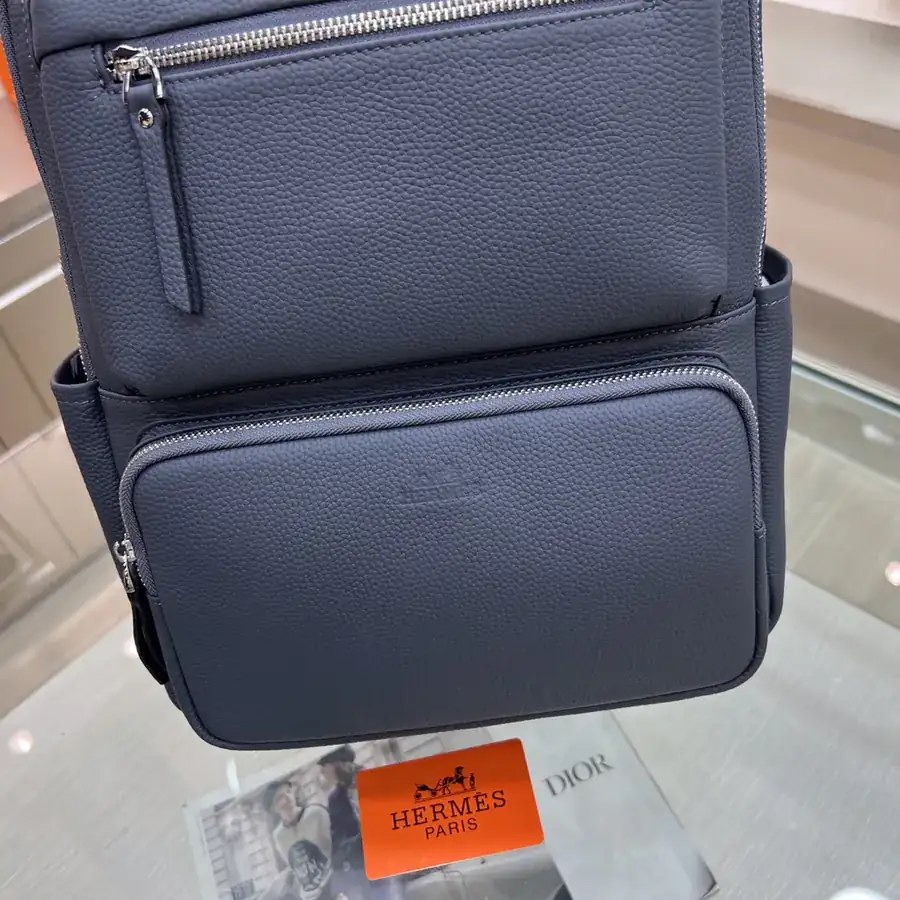 Hermes 男士双肩包系列 立体剪裁完美版型