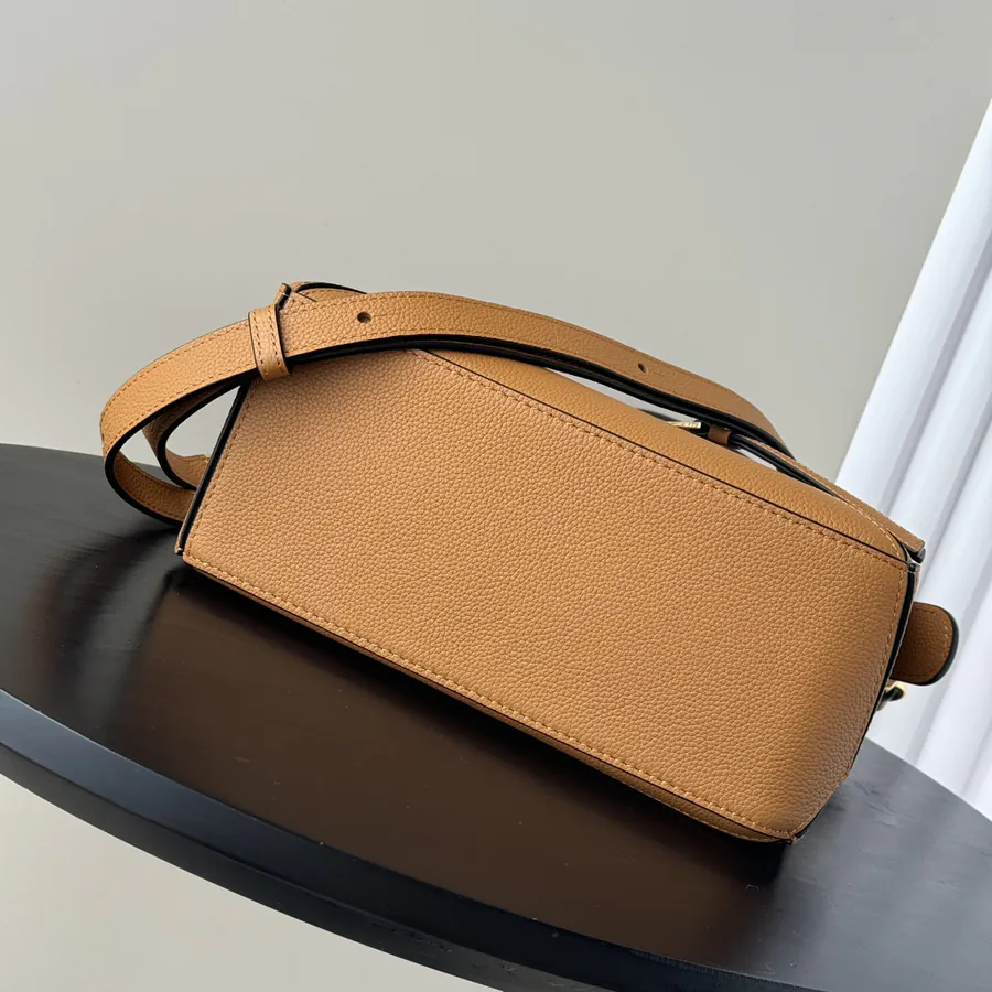 P740 Loewe Puzzle Mini Handbag