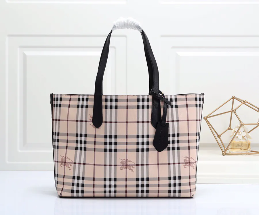 B Brand Practical Functional Shopping Bag with Grained Calfskin